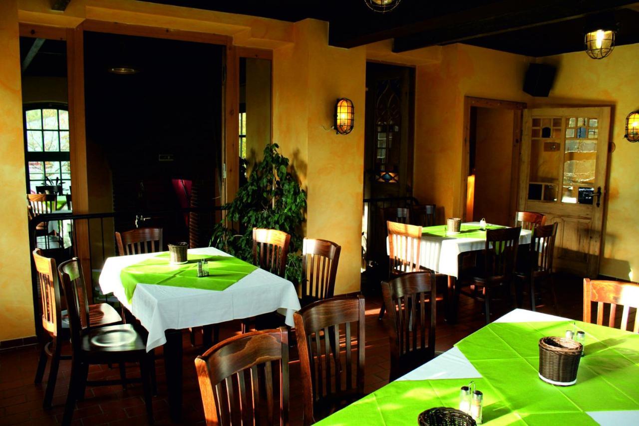 Ferienwohnung A Gaestehaus Muehlenstein Bad Sulze Luaran gambar